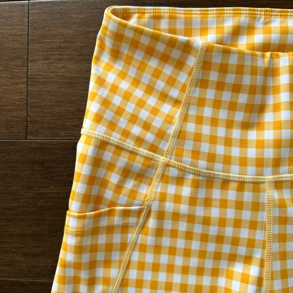 Whitefox Biker Shorts and Bra Top Workout Set Yellow Checkered S - Picture 3 of 6